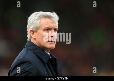 Calcio - Barclays Premier League - Stoke City v Hull City - Britannia Stadium. Mark Hughes, responsabile di Stoke City Foto Stock