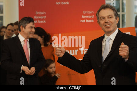 Primo di una serie di "igning cerimonie' che Tony Blair prenderà parte in tutto il paese. Foto Stock