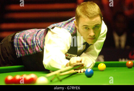 Snooker - i maestri 2005 - Secondo round - Stephen Hendry v Stephen Lee - Wembley Conference Centre Foto Stock