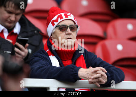 Calcio - Campionato Sky Bet - Middlesbrough / Wigan Athletic - Riverside Stadium. Una visione generale di un fan di Middlesbrough negli stand del giorno della partita. Foto Stock