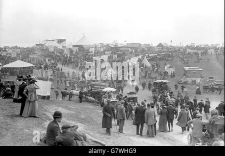 In scena al Derby. Foto Stock