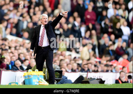 Calcio - Barclays Premier League - West Ham United / Stoke City - Upton Park. Mark Hughes, direttore di Stoke City Foto Stock