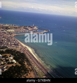 Una vista aerea della Battaglia dei Fiori a St Helier, in Jersey. Foto Stock