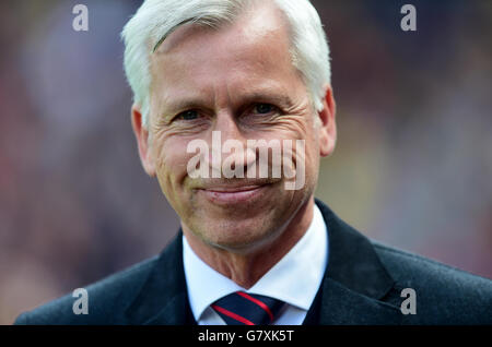 Calcio - Barclays Premier League - Crystal Palace v Hull City - Selhurst Park. Direttore del Crystal Palace Alan Pardew Foto Stock
