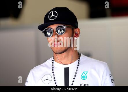 Formula uno - Gran Premio di Spagna - Race Day - Circuit de Barcelona-Catalunya. Mercedes Lewis Hamilton precede il Gran Premio di Spagna al Circuit de Barcelona-Catalunya di Barcellona, in Spagna. Foto Stock