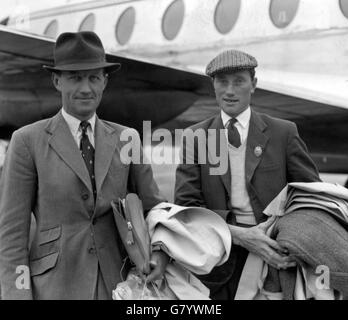 Equitazione - British Olympic Team - Frank Weldon e Bertie Hill - Aeroporto di Londra Foto Stock