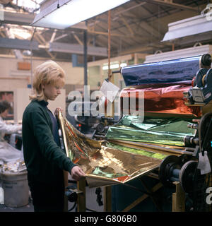 Industria - George M Whiley Oro e Argento fruste - Whitfield Street, Londra Foto Stock