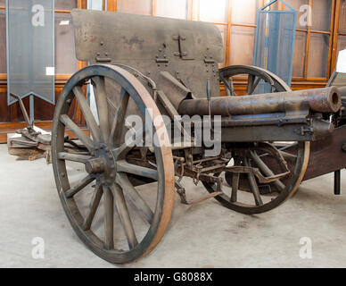 Cannon deportare 75/27 Mod 1906 Foto Stock