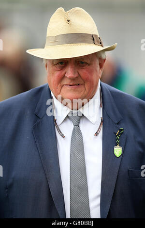 Corse di cavalli - 2015 Dante Festival - Tattersalls Musidora Stakes - York Racecourse. Mick Easterby, allenatore Foto Stock