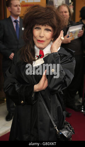 Appena Jim Dale premere la notte - Londra Foto Stock