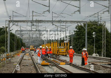 Il cantiere a Bourne End in agosto 2003. Questa zona è stato creato un campo verde sito per assemblare la Bourne End scavalcamenti durante la West Coast ML. Foto Stock