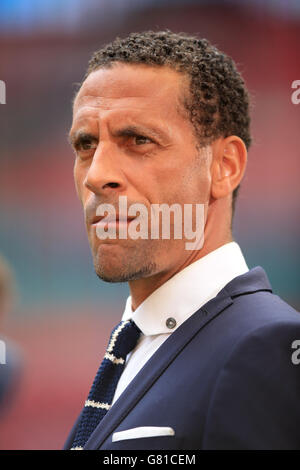 Calcio - fa Cup - finale - Arsenal v Aston Villa - Stadio di Wembley. Pundit Rio Ferdinand prima del calcio d'inizio Foto Stock