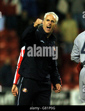 Mick McCarthy, manager di Sunderland, celebra la loro vittoria Foto Stock