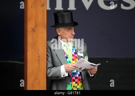 Horse Racing - 2015 Investec Derby Festival - Derby Day - ippodromo di Epsom Foto Stock