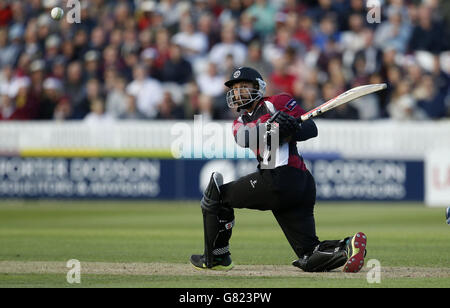 Peter Trego del Somerset durante la T20 Blast, partita della Southern Division al County Ground, Taunton. Foto Stock
