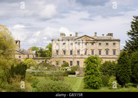 Xviii secolo Howick Hall (1782) Giardini e arboretum è casa ancestrale del Earls grigio nelle vicinanze Alnwick Northumberland England Regno Unito Foto Stock
