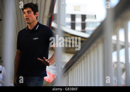 Cricket - Alastair Cook e Stuart Broad Interviews - Lord's Cricket Ground. Inghilterra test capitano Alastair Cook durante la conferenza stampa al Lord's Cricket Ground, Londra. Foto Stock