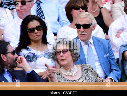 Tennis - 2015 campionati di Wimbledon - Giorno 3 - All England Lawn Tennis e Croquet Club Foto Stock