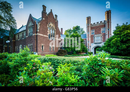 Il Downes Memorial Clock Tower, al Trinity College di Hartford, Connecticut. Foto Stock