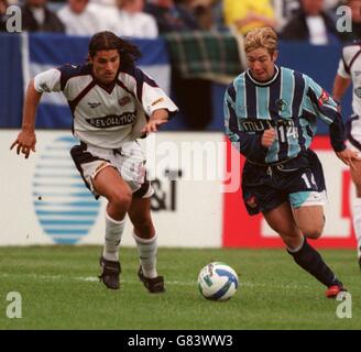 Ted Chronopoulos, New England Revolution e Steve Ralston, Tampa Bay Mutiny Foto Stock