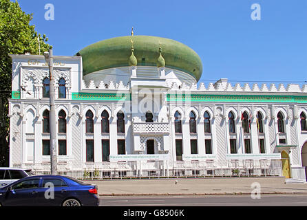 ODESSA, Ucraina - 21 luglio 2012: Al-Salam moschea araba e centro culturale si trovano a Odessa, Ucraina Foto Stock