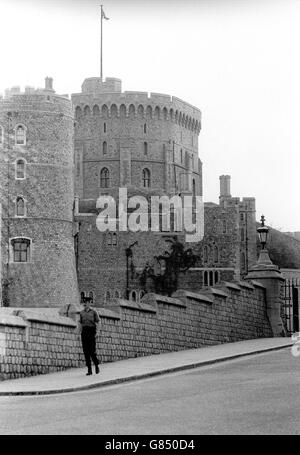 Edifici e monumenti - Round Tower - Castello di Windsor - Berkshire Foto Stock