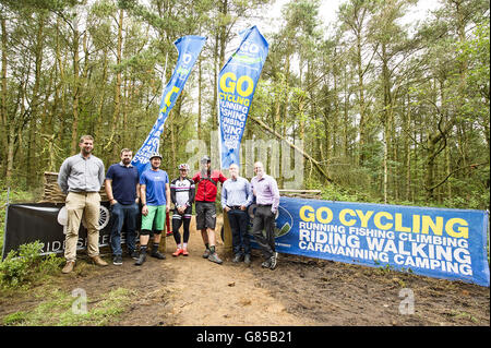 Andare all'aperto - Lady Cannings Bike Trail Grand Opening - Sheffield Foto Stock