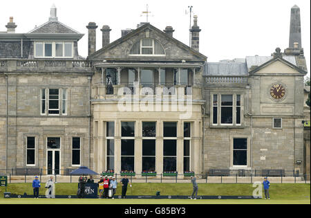 Golf - il Campionato Open 2015 - giorno due - St Andrews. Justin Rose d'Inghilterra scacca il 1° giorno del Campionato Open 2015 a St Andrews, Fife. Foto Stock