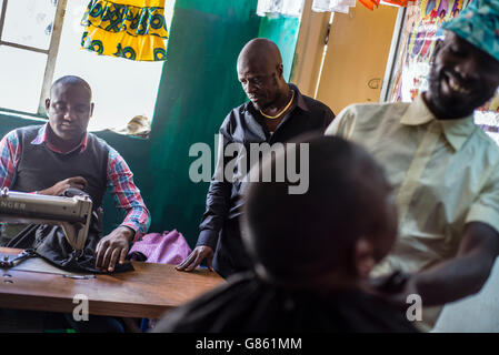 Barber shop in Maramba, township di Livingstone, Zambia Foto Stock