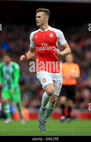 Arsenal's Calum Chambers durante la partita della Emirates Cup all'Emirates Stadium di Londra. Foto Stock