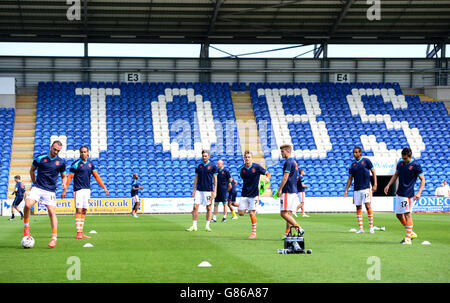 Calcio - Sky Bet League One - Colchester United / Blackpool FC - Weston Homes Community Stadium. Una visione generale dei giocatori di Blackpool che si riscaldano al Weston Homes Community Stadium di Colchester. Foto Stock