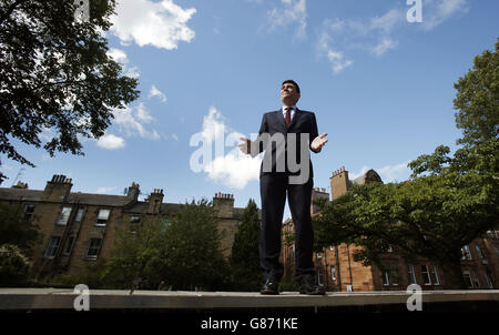 La leadership del lavoro spera Andy Burnham fuori da un evento dei membri del lavoro a Edimburgo, dopo che ha detto che non interferirà nel lavoro scozzese se vince la gara per il top job. Foto Stock