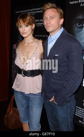 'The Jacket' Private Screening - il cinema Rex a Soho. Keira Knightsley (L) e Daniel Craig. Foto Stock