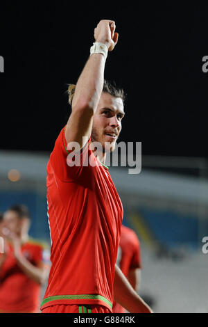 Il Wales Gareth Bale celebra la vittoria del suo fianco dopo la partita di qualificazione del Campionato europeo UEFA allo stadio GSP di Cipro. Data immagine: Giovedì 3 settembre 2015. Vedi PA storia CALCIO Cipro. Il credito fotografico dovrebbe essere: Andrew Matthews/PA Wire Foto Stock