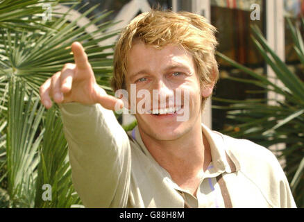 Festival del Cinema di Cannes - Stoned Photocall- Majestic Hotel. L'attore Leo Gregory durante una conferenza stampa per lanciare il suo nuovo film sul fondatore Brian Jones dei Rolling Stones. Foto Stock