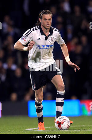 Calcio - Campionato Sky Bet - Fulham / Queens Park Rangers - Craven Cottage. Richard Stearman di Fulham Foto Stock