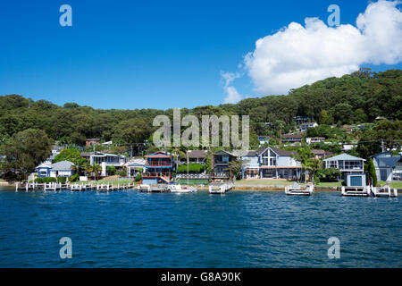 Case Waterfront Wagstaffe acqua Brisbane Central Coast NSW Australia Foto Stock