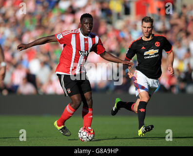 Calcio - Barclays Premier League - Southampton v Manchester United - St Mary's. Victor Wanyama di Southampton in azione Foto Stock