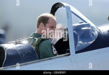 Il duca di Cambridge visite Coningsby RAF Foto Stock