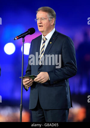 Il presidente del World Rugby Bernard Lapasset durante la cerimonia di apertura Foto Stock