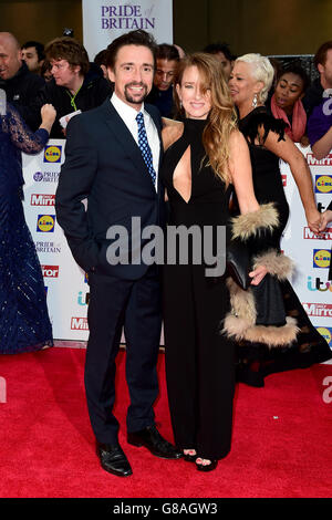 Richard Hammond e Amanda Etheridge in arrivo per il Pride of Britain Awards 2015, a Grosvenor House, Park Lane, Londra. PREMERE ASSOCIAZIONE foto. Data immagine: Lunedì 28 settembre 2015. Vedere la storia di Pride. Il credito fotografico dovrebbe essere: Ian West/PA Wire Foto Stock