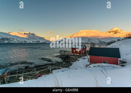Kaldfjord, Kvaløya island, Norvegia Foto Stock