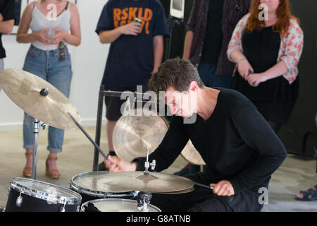 Jazz drum battle, danese batterista jazz Stefan Pasborg Foto Stock