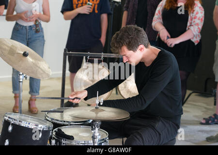 Jazz drum battle, danese batterista jazz Stefan Pasborg Foto Stock