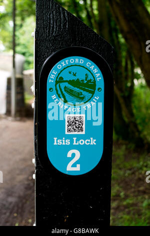 La Oxford Canal a serratura Isis, Oxford, Regno Unito Foto Stock