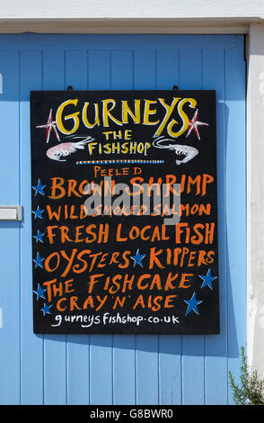 Pesce gurneys shop segno, burnham market, North Norfolk, Inghilterra Foto Stock