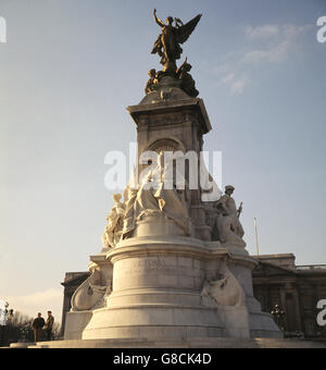 Scene di Londra - Victoria Memorial - The Mall Foto Stock