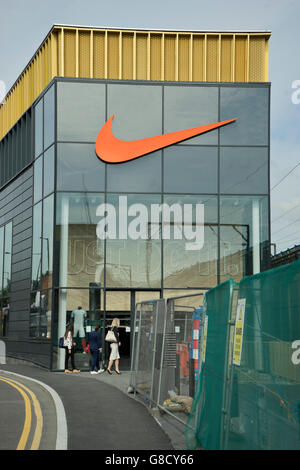 nike outlet mare street