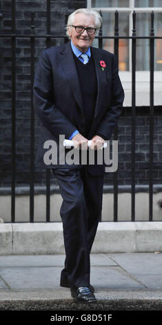 Membro della Camera dei Lord, conservatore Lord Michael Heseltine lascia 10 Downing Street, Londra. Foto Stock