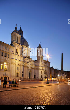 Il barocco del XVII secolo Chiesa di Sant Agnese in Agone in Piazza Navona, Roma, Italia. Foto Stock